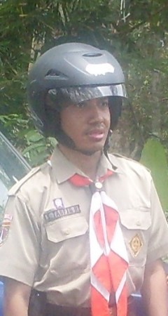 Instruktur Lapangan